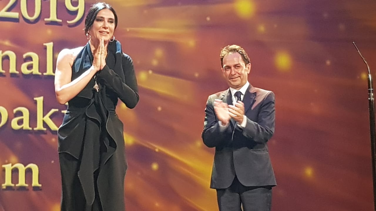 صورة نادين لبكي تواصل حصد الجوائز والجديد جائزة الفيلم الالماني للسلام