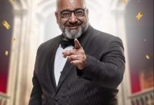 صورة الكوميديان المصري بيومي فؤاد مع ولاد العسل وغياب عن علي كلاي