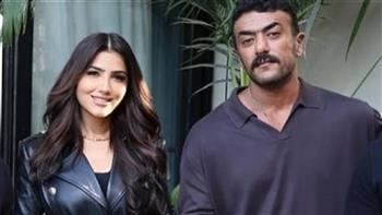 صورة النجمة المصرية مي عمر والنجم احمد العوضي ونجوم الفن والإعلام في عرض فيلم شمشون ودليلة