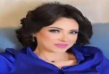 صورة الفنانة المصرية نورهان تطمئن جمهورها وتواصل نشاطها الفني بعد إصابتها بيدها