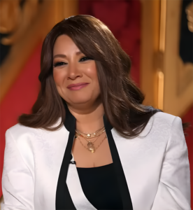 الفنانة انتصار تحظي باشادة واسعة بدورها المتميز بفيلم صقر وكناريا