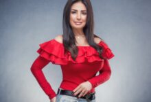 صورة الفنانة أمل رزق تتجاوز محنة السرقة وتعود لنشاطها الفني الجديد