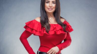صورة الفنانة أمل رزق تتجاوز محنة السرقة وتعود لنشاطها الفني الجديد