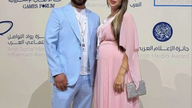 صورة بدعوة من نادي دبي للصحافة.. ريتشو وننوش يشاركان في قمة الإعلام العربي 2026